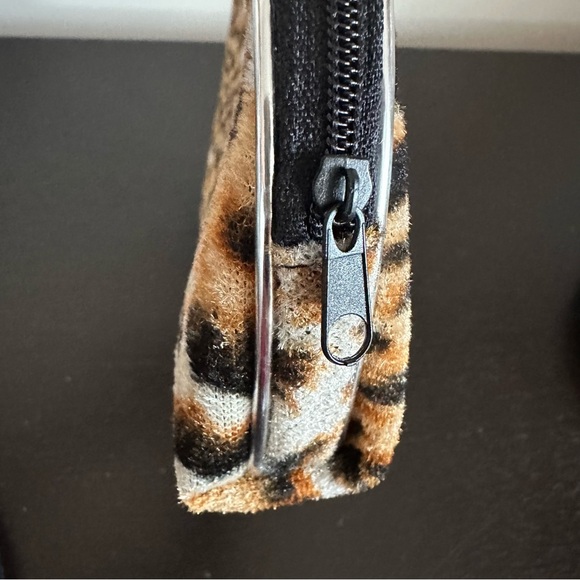 Leopard Print Cosmetic Pouch Set of 4 - Picture 3 of 4